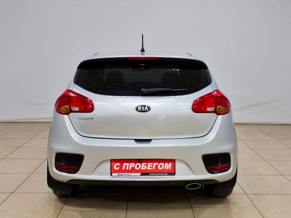 Kia Ceed II Рестайлинг с пробегом 2015 года, цена 945 000 рублей, 240460 км, хэтчбек, Автокод Объявления
