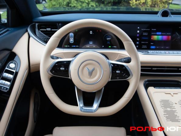 Voyah Free I Рестайлинг с пробегом 2025 года, цена 4 898 000 рублей, 17808 км, внедорожник, Автокод Объявления