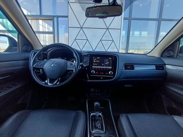Mitsubishi Outlander III Рестайлинг 3 с пробегом 2021 года, цена 2 579 000 рублей, 123215 км, внедорожник, Автокод Объявления