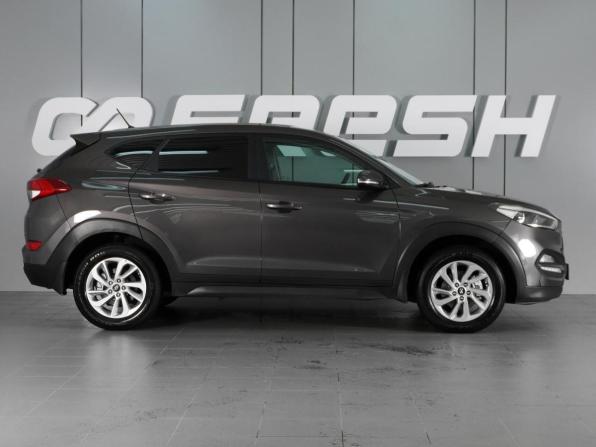 Hyundai Tucson III с пробегом 2016 года, цена 1 799 000 рублей, 200028 км, внедорожник, Автокод Объявления