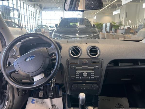 Ford Fusion I Рестайлинг с пробегом 2008 года, цена 449 000 рублей, 189151 км, хэтчбек, Автокод Объявления