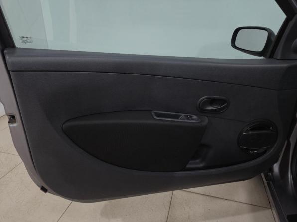 Renault Clio III с пробегом 2008 года, цена 385 000 рублей, 144434 км, хэтчбек, Автокод Объявления