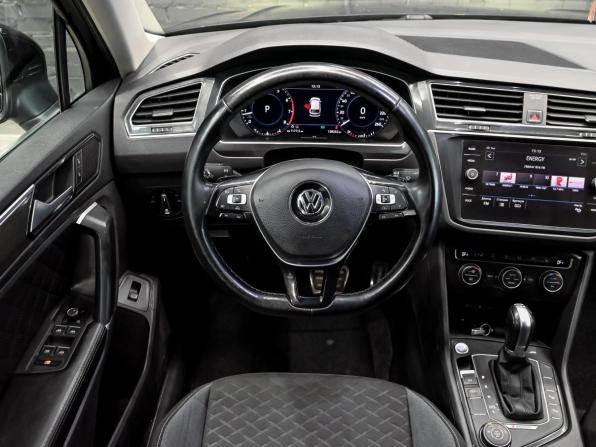 Volkswagen Tiguan II с пробегом 2018 года, цена 2 800 000 рублей, 138251 км, внедорожник, Автокод Объявления