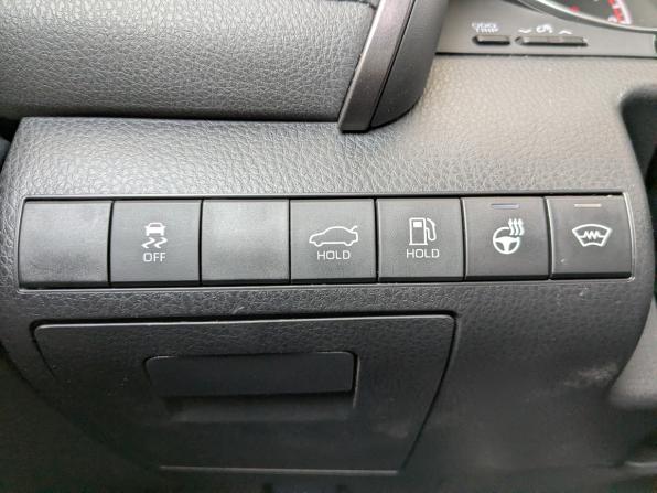 Toyota Camry VIII (XV70) Рестайлинг с пробегом 2021 года, цена 3 330 000 рублей, 88016 км, седан, Автокод Объявления