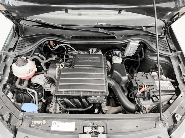 Volkswagen Polo V Рестайлинг с пробегом 2018 года, цена 1 099 000 рублей, 150424 км, седан, Автокод Объявления
