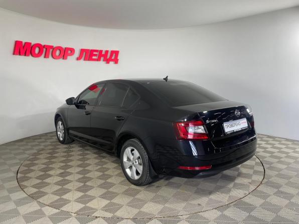 Skoda Octavia III (A7) Рестайлинг с пробегом 2017 года, цена 1 580 000 рублей, 186524 км, лифтбек, Автокод Объявления