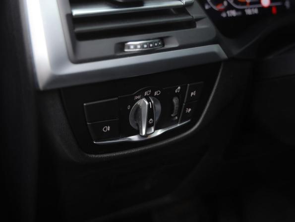 BMW X3 III (G01) Рестайлинг с пробегом 2021 года, цена 5 900 000 рублей, 60649 км, внедорожник, Автокод Объявления