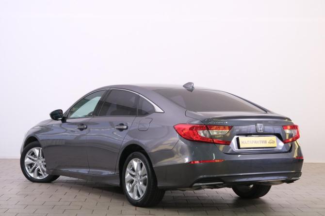 Honda Accord X с пробегом 2020 года, цена 2 219 000 рублей, 43000 км, седан, Автокод Объявления
