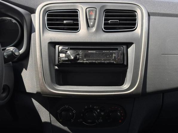 Renault Sandero II с пробегом 2014 года, цена 699 900 рублей, 120195 км, хэтчбек, Автокод Объявления