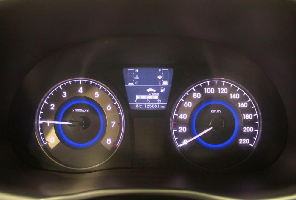 Hyundai Solaris I Рестайлинг Нижний Новгород  - изображение 19