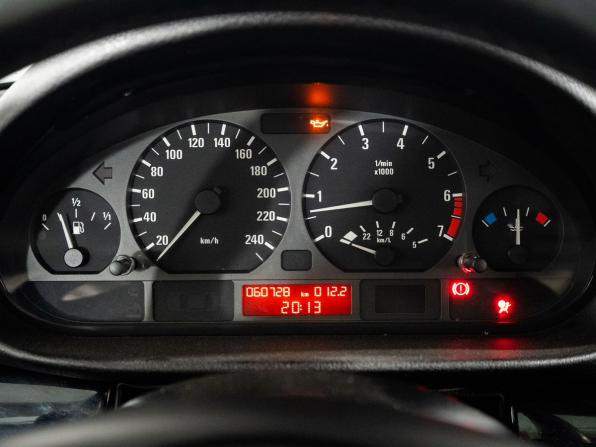 BMW 3 серии IV (E46) Рестайлинг с пробегом 2005 года, цена 875 000 рублей, 60728 км, седан, Автокод Объявления