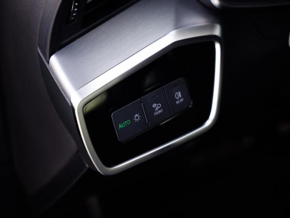 Audi A6 V (C8) с пробегом 2020 года, цена 3 749 000 рублей, 50954 км, седан, Автокод Объявления