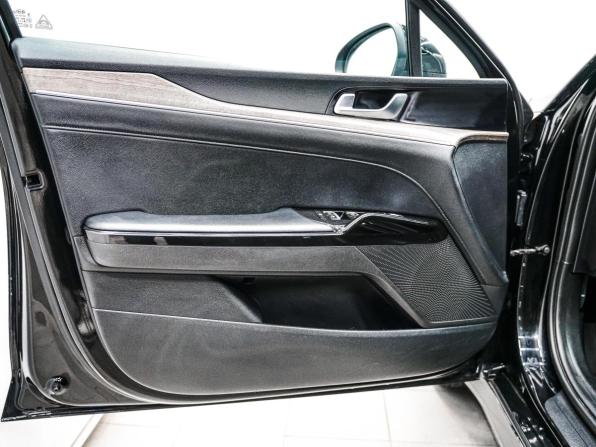 Kia K5 III с пробегом 2020 года, цена 2 549 000 рублей, 99162 км, седан, Автокод Объявления