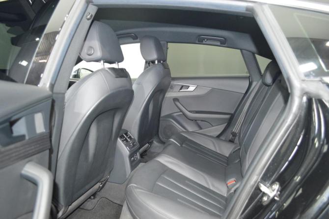 Audi A5 II (F5) с пробегом 2019 года, цена 2 850 000 рублей, 97000 км, лифтбек, Автокод Объявления