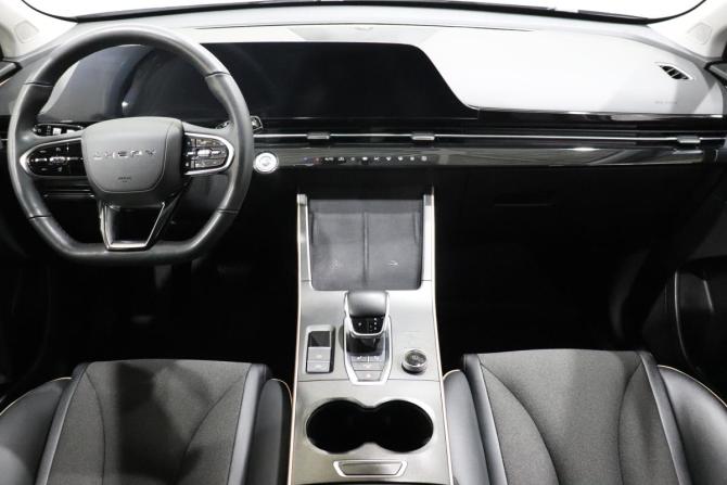 Omoda C5 I с пробегом 2022 года, цена 1 660 000 рублей, 51510 км, внедорожник, Автокод Объявления