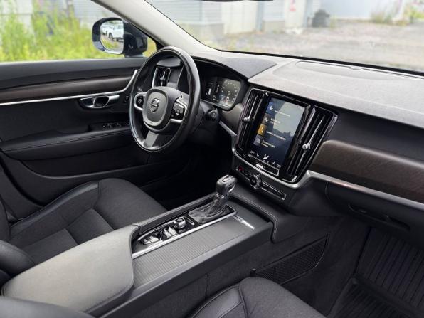 Volvo V90 Cross Country I с пробегом 2018 года, цена 2 965 000 рублей, 147000 км, универсал, Автокод Объявления