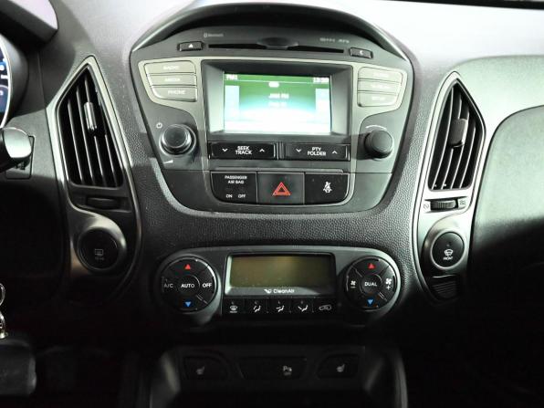 Hyundai ix35 I Рестайлинг с пробегом 2014 года, цена 1 400 000 рублей, 113026 км, внедорожник, Автокод Объявления
