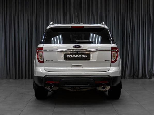 Ford Explorer V с пробегом 2012 года, цена 1 599 000 рублей, 276739 км, внедорожник, Автокод Объявления