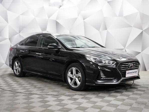 Hyundai Sonata VII (LF) Рестайлинг с пробегом 2018 года, цена 1 785 000 рублей, 118637 км, седан, Автокод Объявления