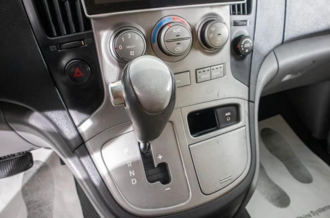 Hyundai Grand Starex I с пробегом 2008 года, цена 1 579 000 рублей, 360000 км, фургон, Автокод Объявления