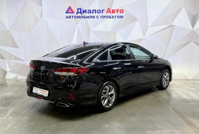 Hyundai Sonata VII (LF) Рестайлинг с пробегом 2019 года, цена 1 670 000 рублей, 176800 км, седан, Автокод Объявления