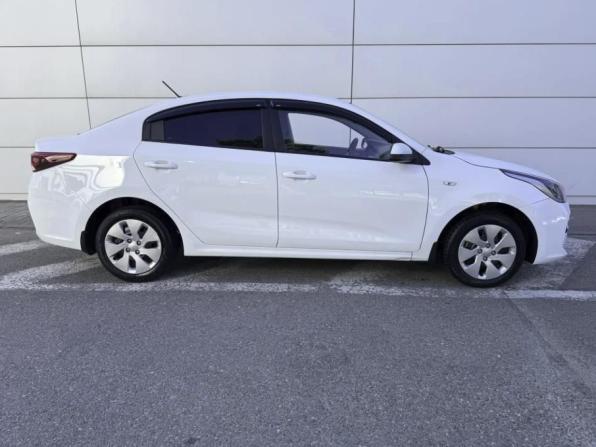 Kia Rio IV с пробегом 2018 года, цена 1 400 000 рублей, 124000 км, седан, Автокод Объявления