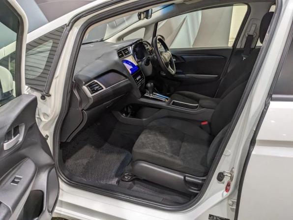Honda Shuttle II с пробегом 2016 года, цена 1 199 000 рублей, 128000 км, универсал, Автокод Объявления