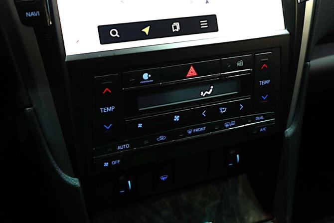 Toyota Camry VII (XV50) Рестайлинг 2 с пробегом 2017 года, цена 2 549 000 рублей, 73000 км, седан, Автокод Объявления
