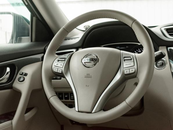 Nissan X-Trail III с пробегом 2015 года, цена 1 935 000 рублей, 188944 км, внедорожник, Автокод Объявления