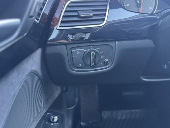 Audi A8 III (D4) с пробегом 2013 года, цена 1 195 000 рублей, 331219 км, седан, Автокод Объявления
