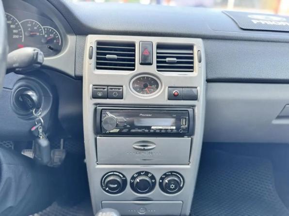Lada (ВАЗ) Priora I с пробегом 2010 года, цена 250 000 рублей, 254000 км, седан, Автокод Объявления