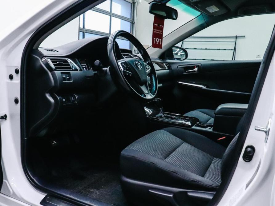 Toyota Camry VII (XV50) Рестайлинг Красноярск  - изображение 18