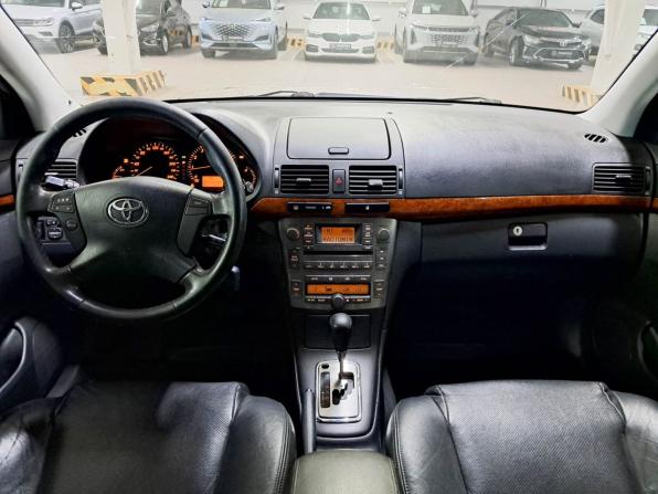 Toyota Avensis II Рестайлинг с пробегом 2007 года, цена 850 000 рублей, 242130 км, седан, Автокод Объявления