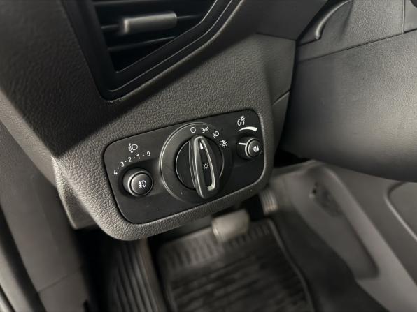 Ford C-MAX II Рестайлинг с пробегом 2019 года, цена 1 300 000 рублей, 170000 км, компактвэн, Автокод Объявления