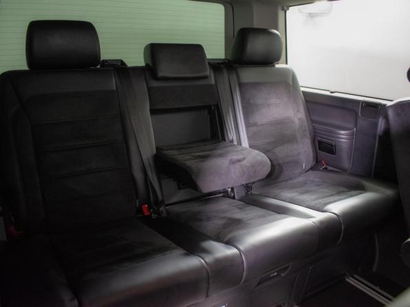 Volkswagen Multivan T6 с пробегом 2016 года, цена 3 440 000 рублей, 180000 км, минивэн, Автокод Объявления