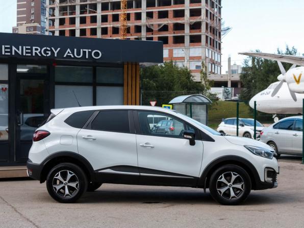 Renault Kaptur I с пробегом 2017 года, цена 1 366 000 рублей, 188994 км, внедорожник, Автокод Объявления