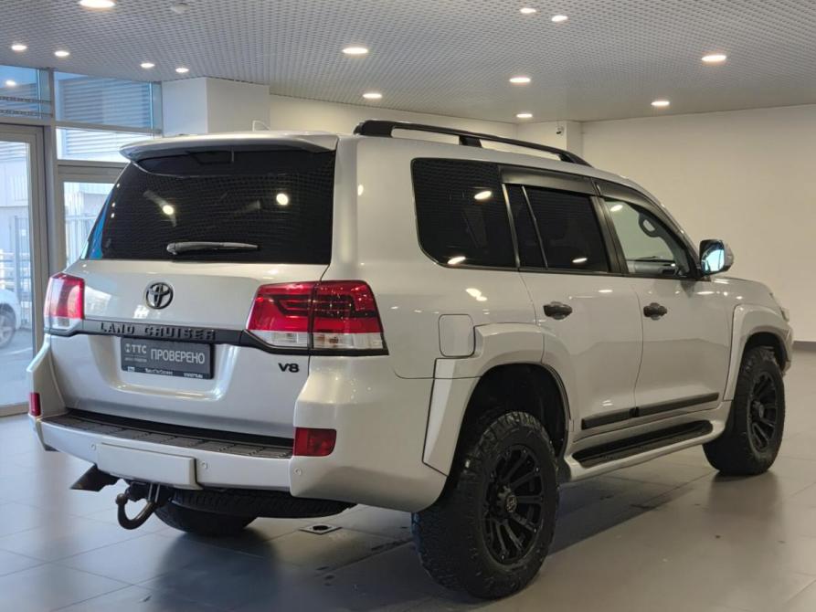Toyota Land Cruiser 200 Series Рестайлинг 2 Казань  - изображение 6