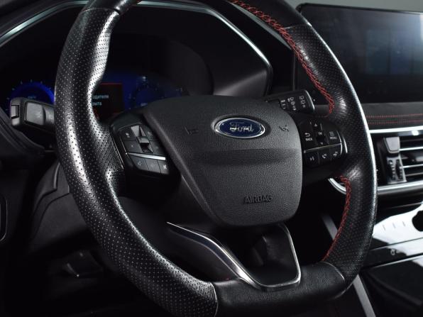 Ford Escape IV Рестайлинг с пробегом 2023 года, цена 4 834 995 рублей, 44665 км, внедорожник, Автокод Объявления