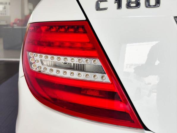 Mercedes-Benz C-Класс III (W204) Рестайлинг с пробегом 2013 года, цена 1 579 000 рублей, 232670 км, седан, Автокод Объявления