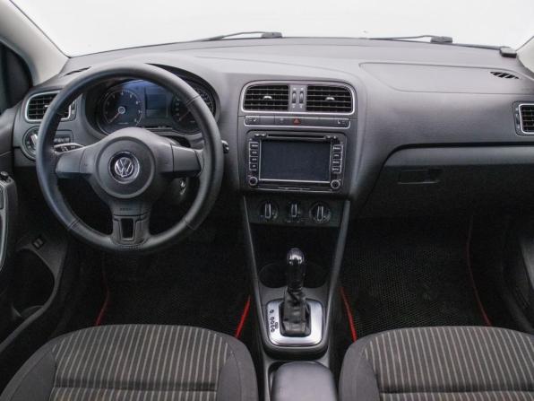 Volkswagen Polo V с пробегом 2010 года, цена 650 000 рублей, 182791 км, седан, Автокод Объявления