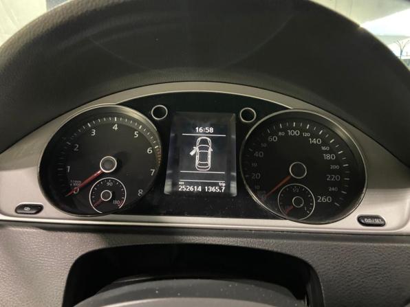 Volkswagen Passat B7 с пробегом 2012 года, цена 950 000 рублей, 252614 км, седан, Автокод Объявления