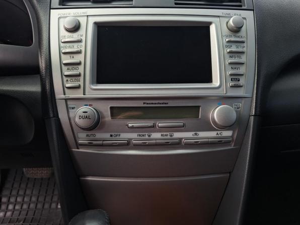 Toyota Camry VI (XV40) Рестайлинг с пробегом 2011 года, цена 1 280 000 рублей, 308000 км, седан, Автокод Объявления
