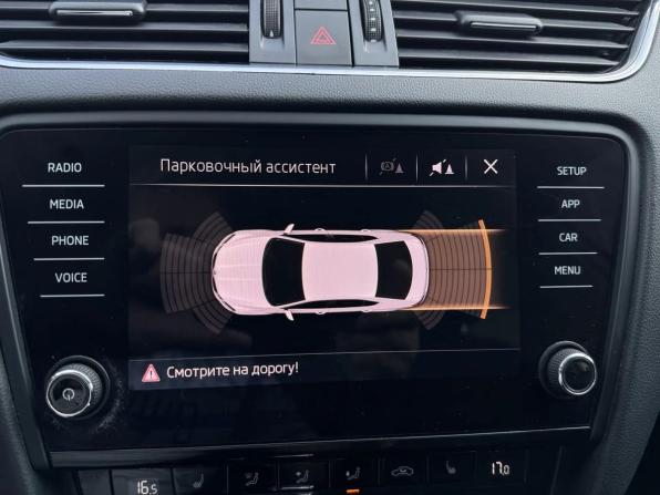 Skoda Octavia III (A7) Рестайлинг с пробегом 2019 года, цена 1 399 000 рублей, 189270 км, лифтбек, Автокод Объявления