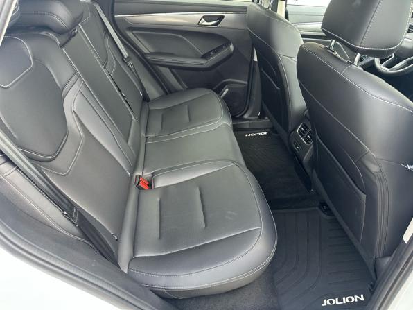 Haval Jolion I Рестайлинг с пробегом 2025 года, цена 2 670 000 рублей, 3633 км, внедорожник, Автокод Объявления
