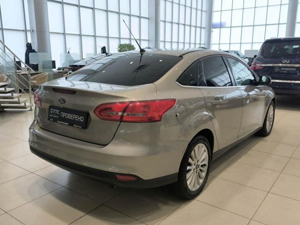 Ford Focus III Рестайлинг с пробегом 2015 года, цена 557 000 рублей, 317939 км, седан, Автокод Объявления