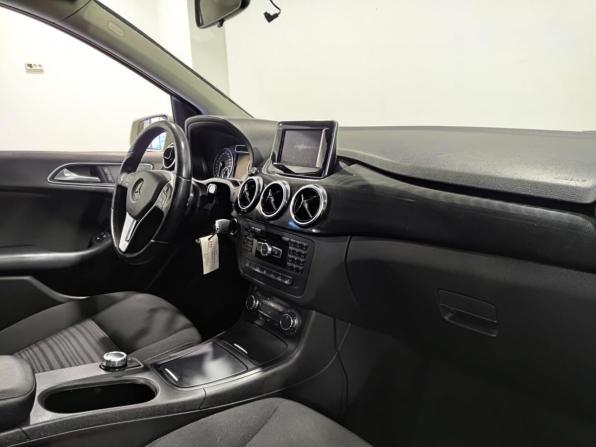 Mercedes-Benz B-Класс II (W246) с пробегом 2013 года, цена 943 000 рублей, 263547 км, хэтчбек, Автокод Объявления