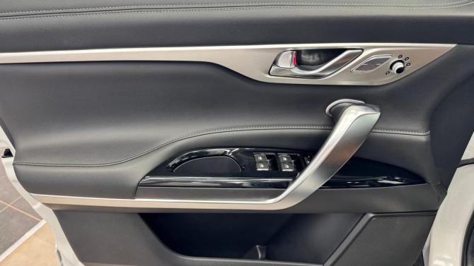 Changan CS95 I Рестайлинг с пробегом 2023 года, цена 3 500 000 рублей, 3956 км, внедорожник, Автокод Объявления