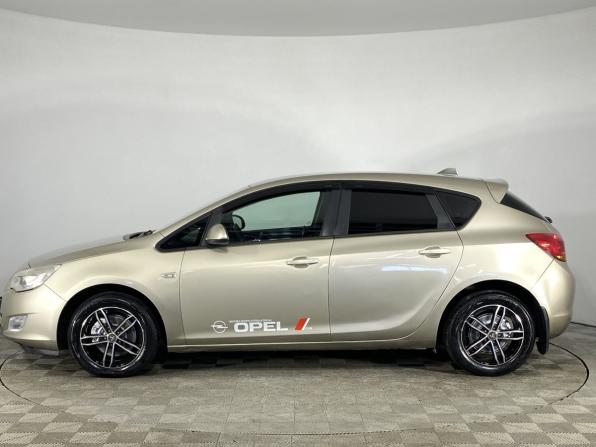 Opel Astra J с пробегом 2011 года, цена 595 000 рублей, 239688 км, хэтчбек, Автокод Объявления