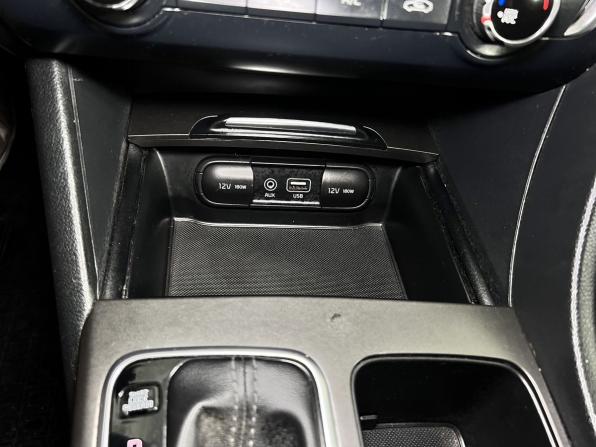 Kia Optima IV Рестайлинг с пробегом 2019 года, цена 1 730 000 рублей, 76644 км, седан, Автокод Объявления