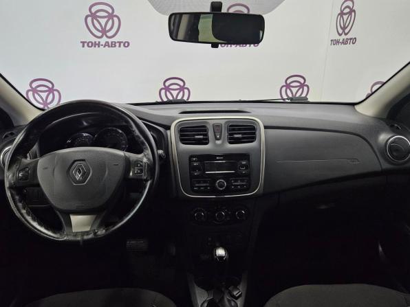 Renault Sandero II с пробегом 2018 года, цена 1 083 000 рублей, 108400 км, хэтчбек, Автокод Объявления